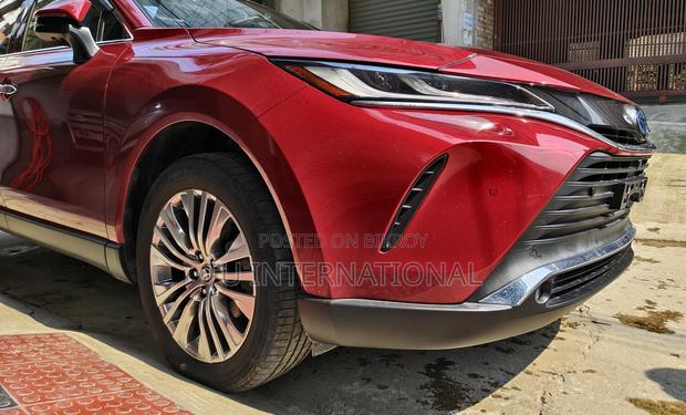 Toyota Harrier z pacakge hybrid 2021