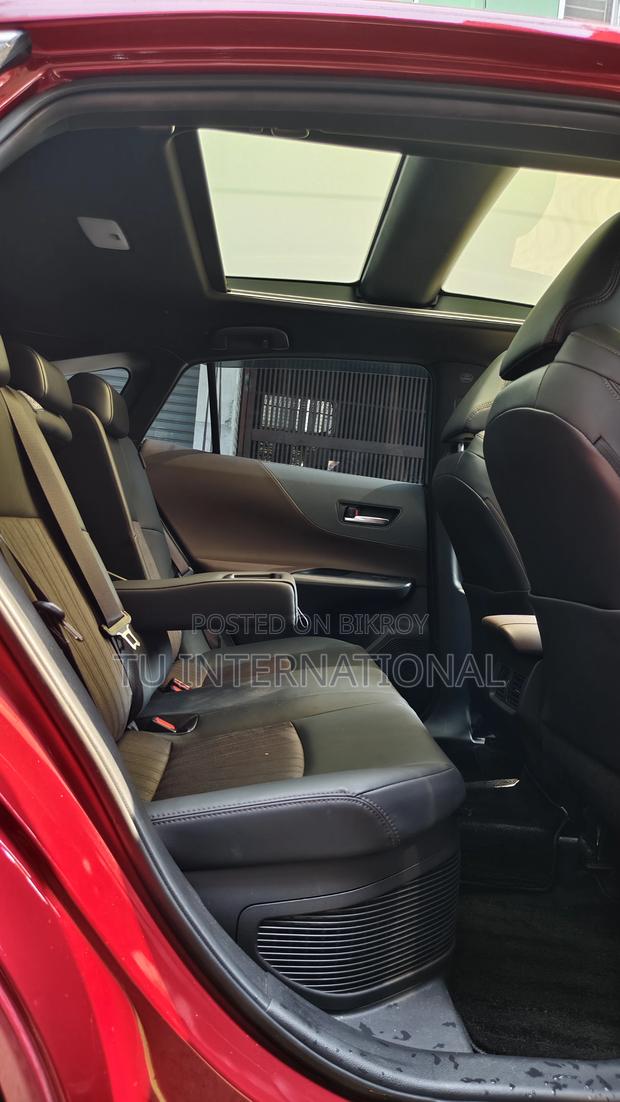 Toyota Harrier z pacakge hybrid 2021