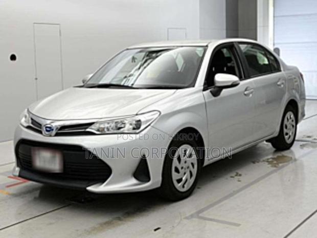 Toyota Axio Hybrid X Push Start 2020