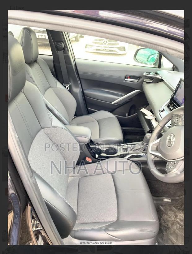 Toyota Corolla Cross Z leather moonroof 2022