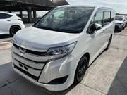 Toyota Noah Hybrid X Pearl 2021 for sale