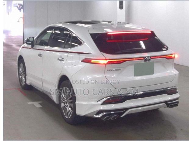 Toyota Harrier Non Hybrid Z Pearl 2021