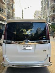 Toyota Noah hybrid 2017 for sale
