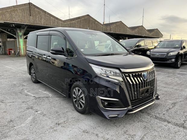 Toyota Esquire GI Premium(TAILORED) 2020