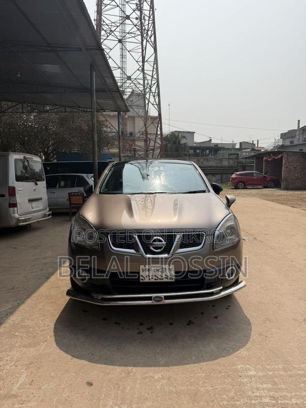 Nissan Dualis suv 2011