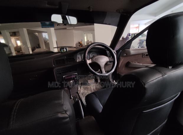 Toyota Corona Select Saloon 1990