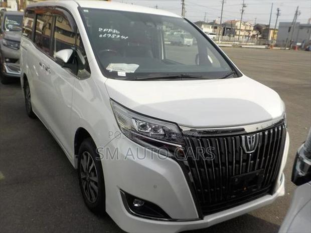 Toyota Esquire Petrol Gi Premium 2021