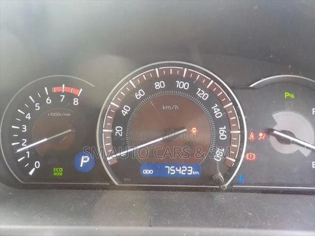 Toyota Esquire Petrol Gi Premium 2021