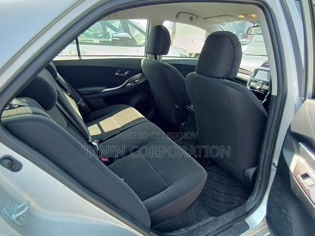 Toyota Allion A-15 2020