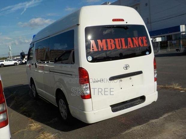 Toyota Hiace AMBULANCE.... 2020