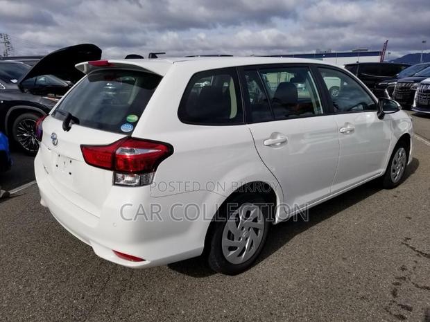 Toyota Fielder EX 2021