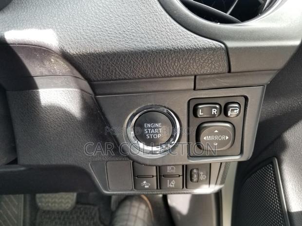Toyota Fielder EX 2021