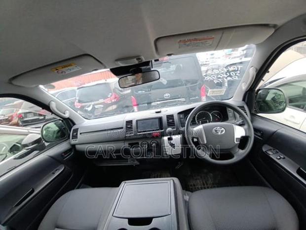 Toyota Hiace GL 2020
