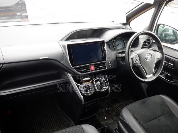 Toyota Voxy ZS KIRAMEKI HYB 2021
