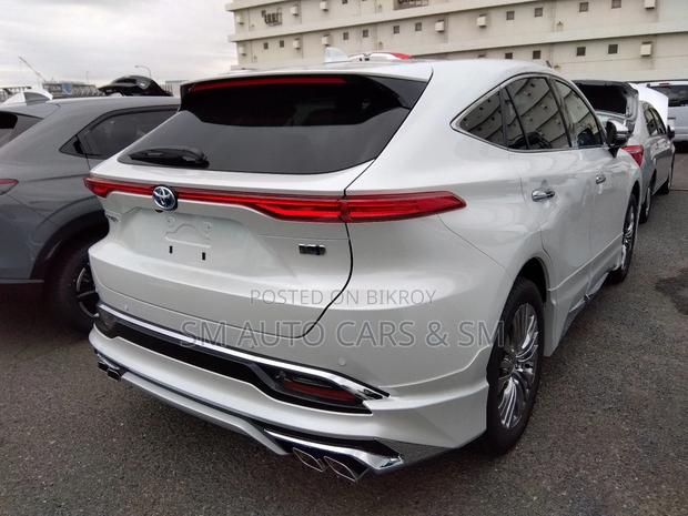 Toyota Harrier Hybrid Z Pearl 2025