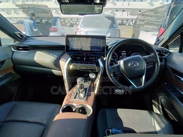 Toyota Harrier Z Leather HV Pearl 2022