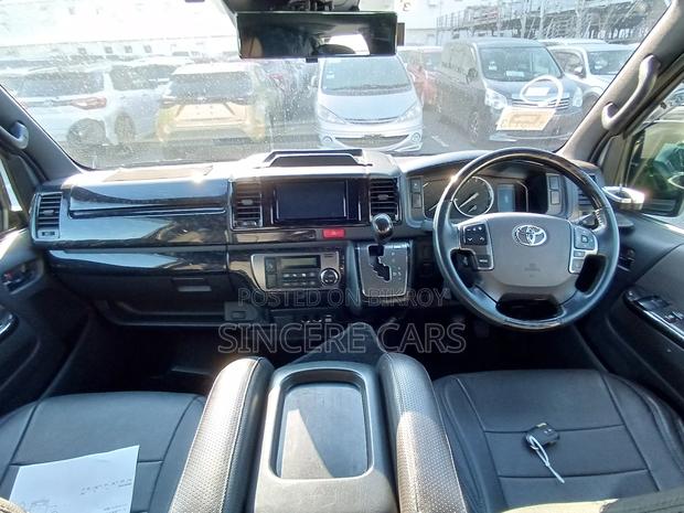 Toyota Hiace SUPER GL DARK PRIME2 2021