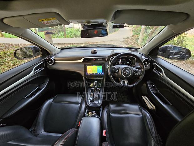MG ZS T PANAROMIC SUNROOF 2021