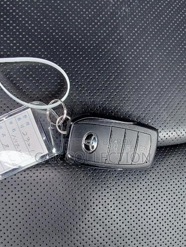 Toyota Harrier Z Leather HV Pearl 2023