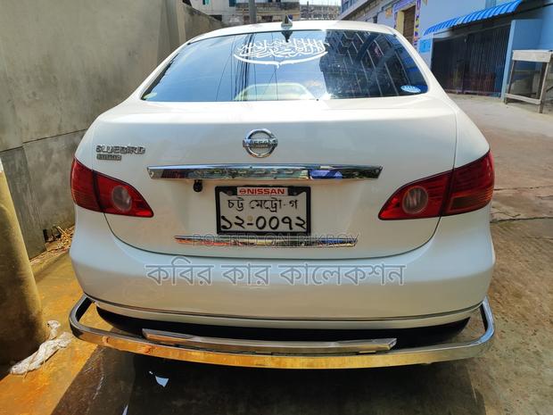 Nissan Bluebird sylphy 2006