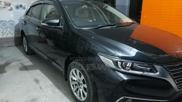 Toyota Premio fex 2018