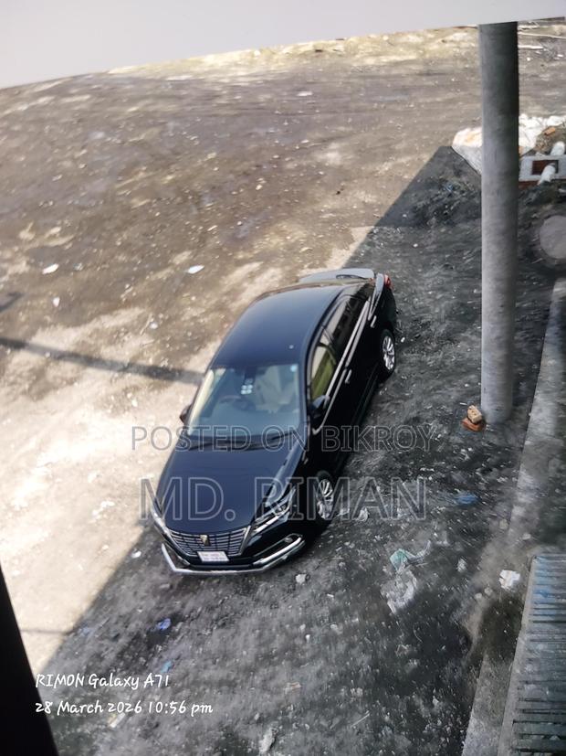 Toyota Premio fex 2018