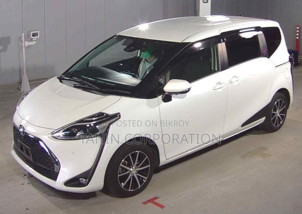 Toyota Sienta Hybrid G Safety 2021