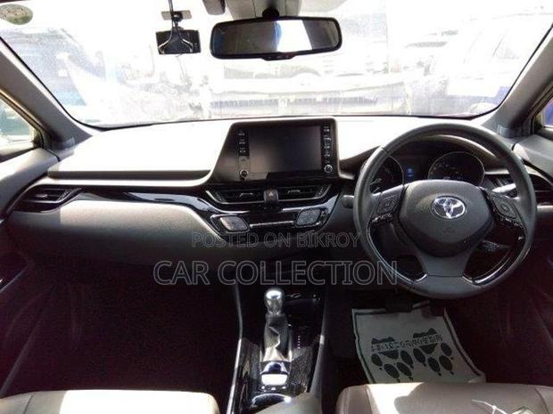 Toyota C-HR G PACKAGE RED WINE 2021