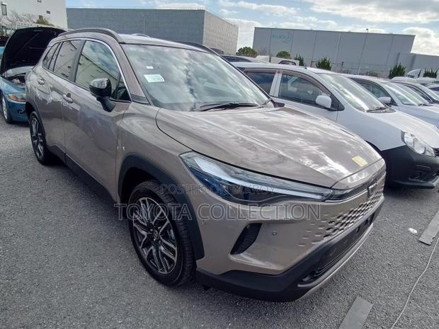 Toyota Corolla Cross Z ALL OPTION NEW 2025