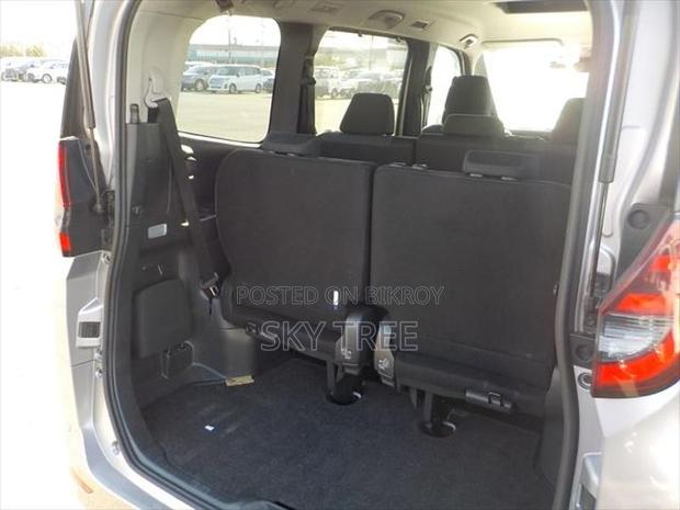 Toyota Noah X Pack. 2022