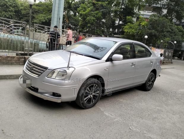 Toyota Premio F 2005