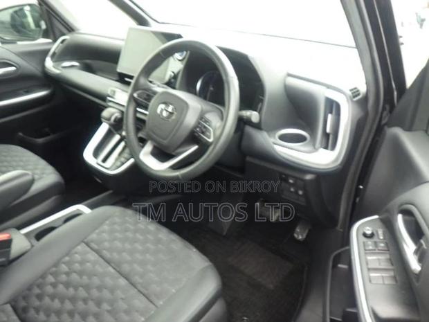 Toyota Voxy S-Z PKG 4.0 BLACK 2022