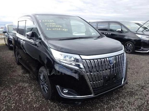 Toyota Esquire Hybrid Gi Black 2021