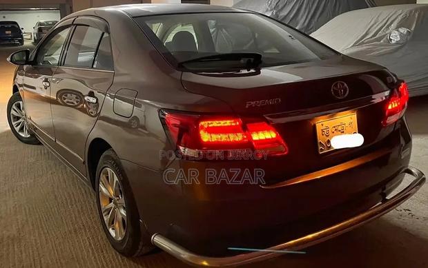 Toyota Premio FL LED IDEL STOP 2016