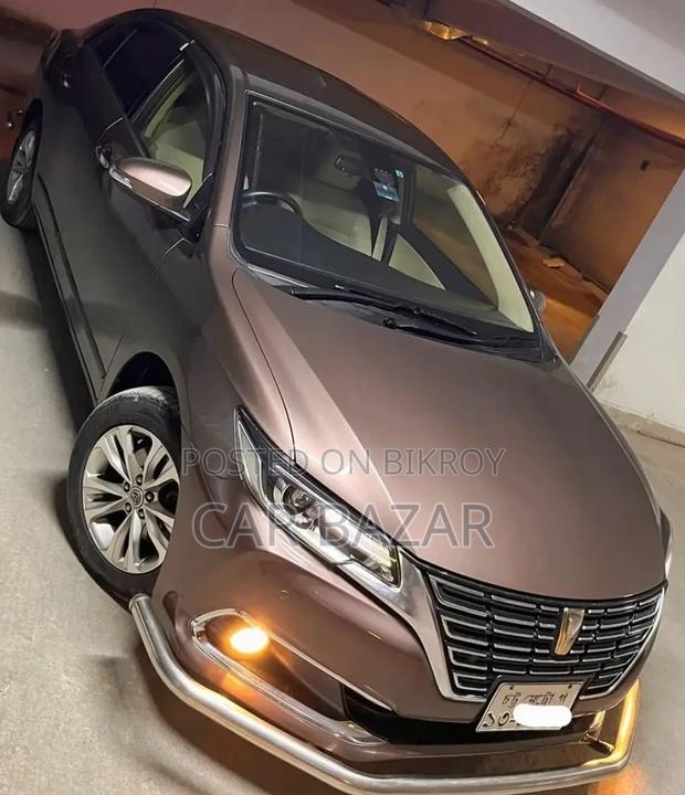 Toyota Premio FL LED IDEL STOP 2016