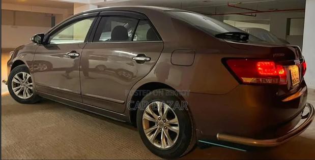 Toyota Premio FL LED IDEL STOP 2016