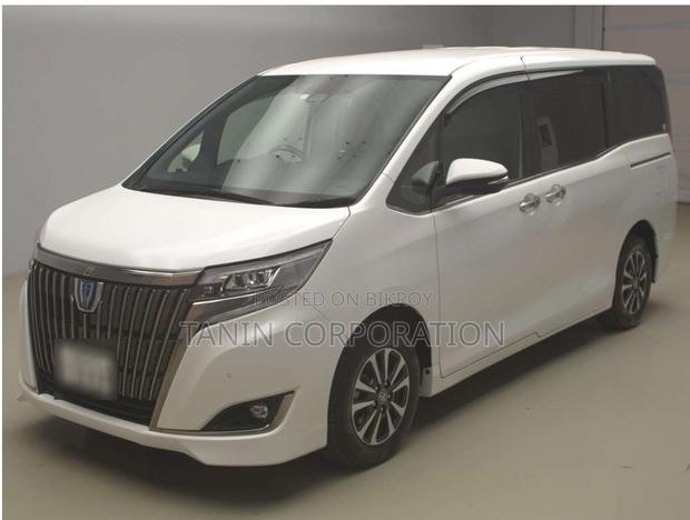Toyota Esquire Hybrid GI Premium 2021