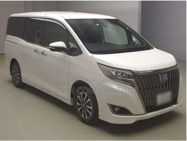 Toyota Esquire Hybrid GI Premium 2021