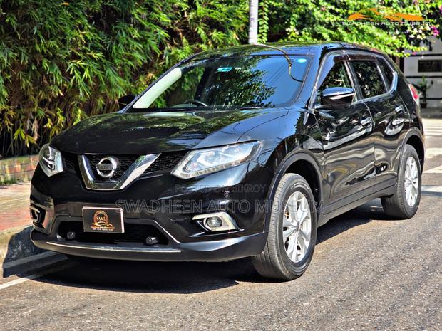 Nissan X-Trail Sunroof & 7 Seat 2012