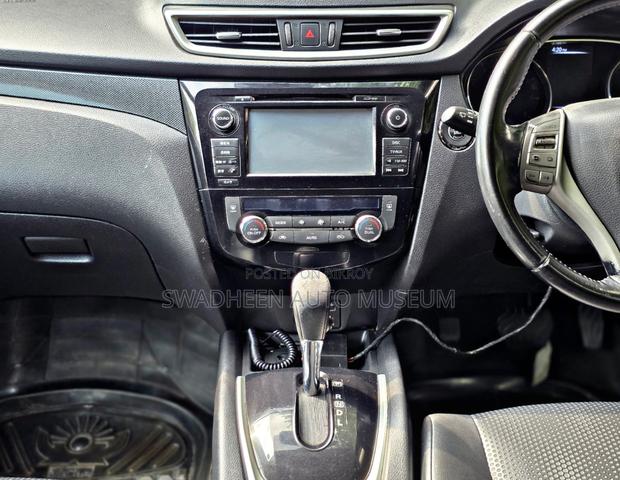 Nissan X-Trail Sunroof & 7 Seat 2012