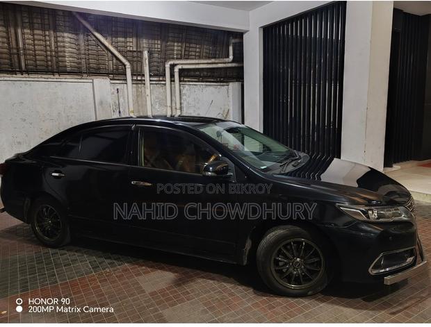 Toyota Premio 2017