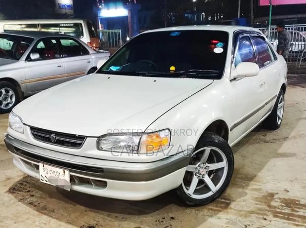 Toyota Corolla 110 XE SALOON G 1997