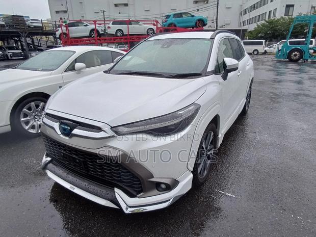 Toyota Corolla Cross Z Pearl Hardtop, 360 2022