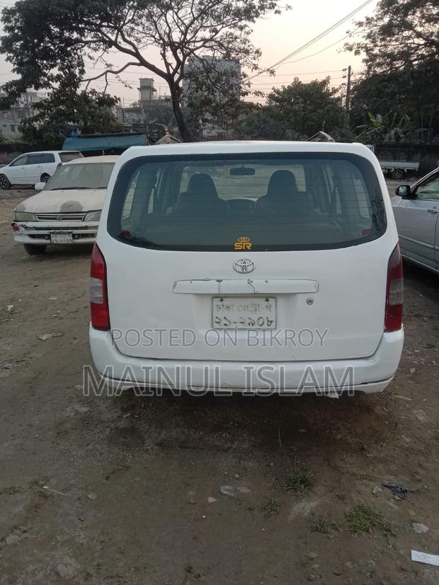 Toyota Probox 2004 White