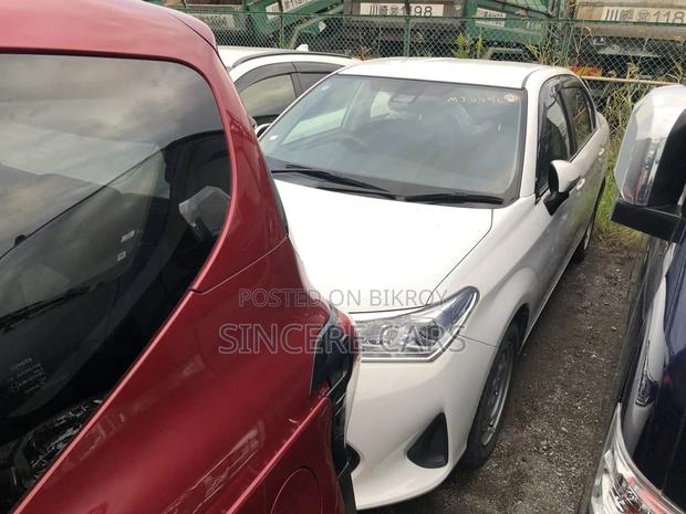 Toyota Axio 2020 Silver