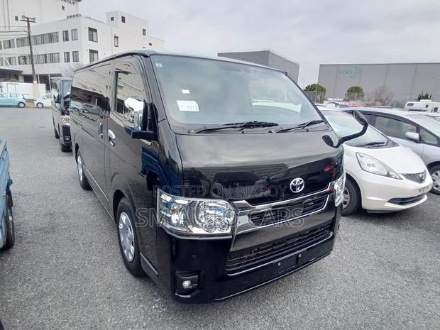 Toyota Hiace Super GL Dark Prime2 2022