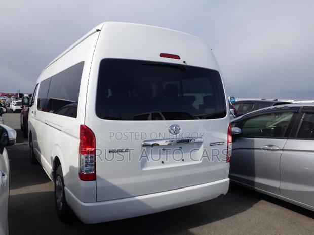 Toyota Hiace GRAND CABIN 2021