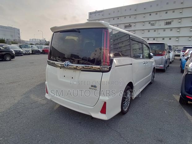 Toyota Noah Hybrid SIWXB Pearl 2021