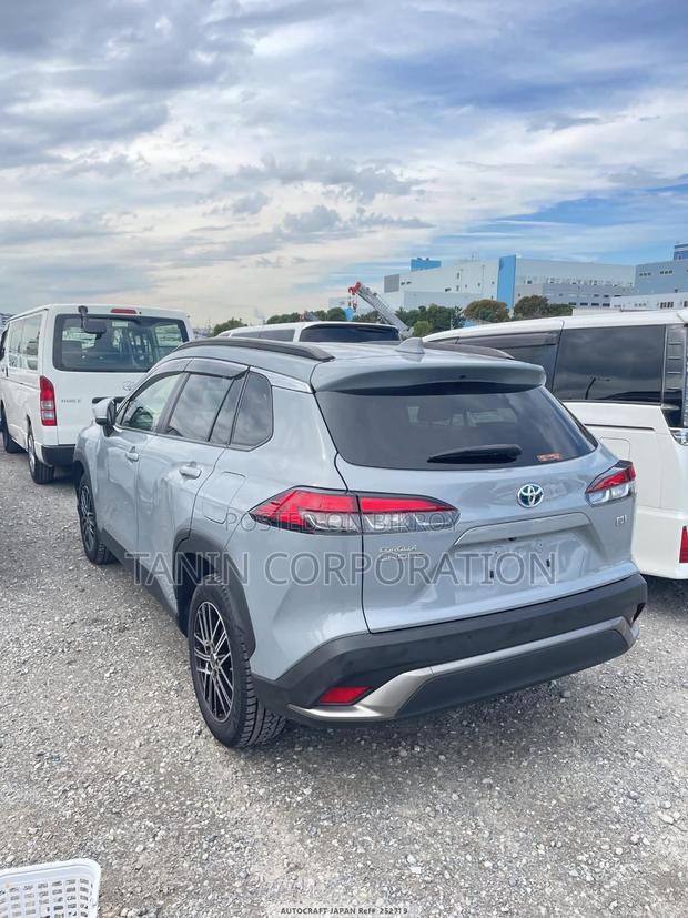Toyota Corolla Cross Hybrid Z Leather. . 2022