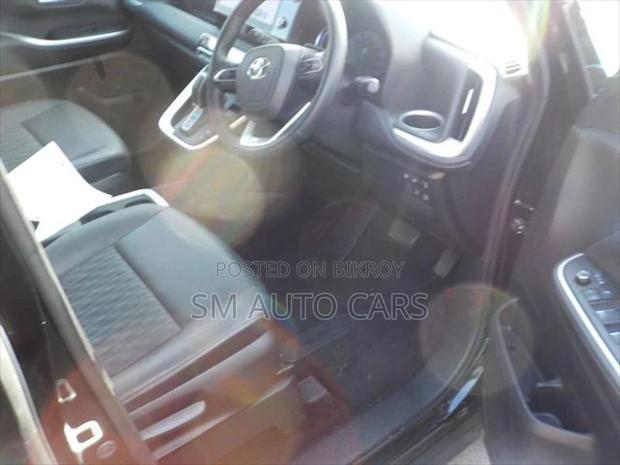 Toyota Noah Hybrid Z Black Color 2022